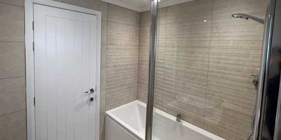 Lissett Utopia bathtub at The Warren