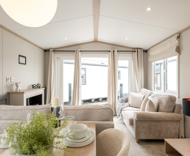 Victory Harraway, lounge at Devon Hills