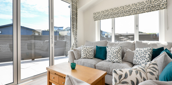 The Warren, Oakgrove Shearwater, patio doors
