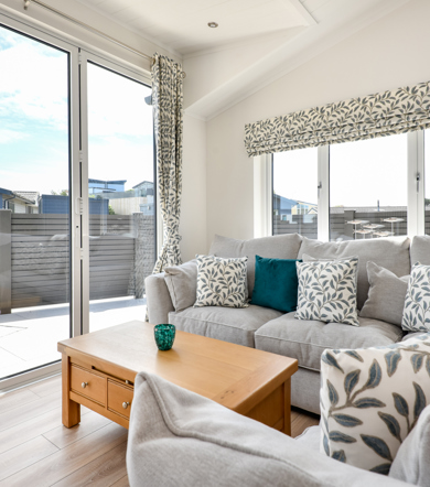 The Warren, Oakgrove Shearwater, patio doors