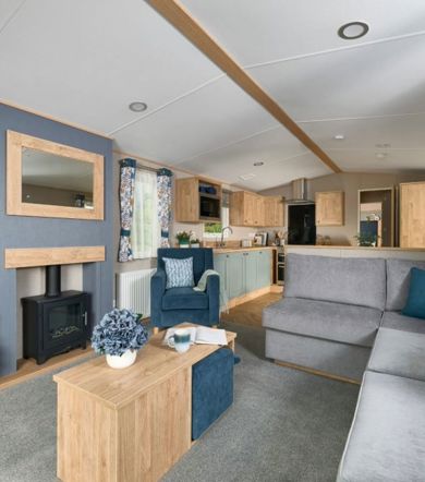 ABI Wimbledon FW12, Lounge at Finlake