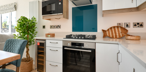 The Warren, Oakgrove Shearwater, kitchen