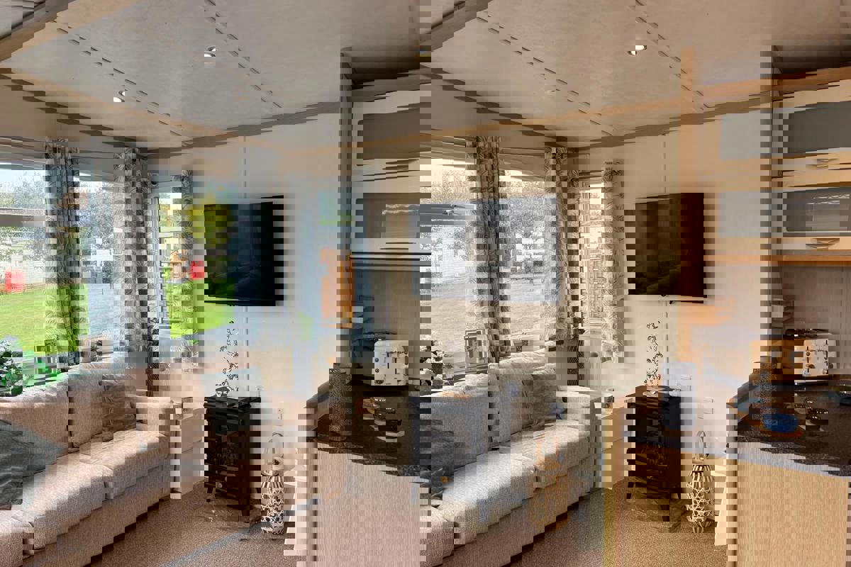 Carnaby Casablanca, living area with TV at Dartmoor View