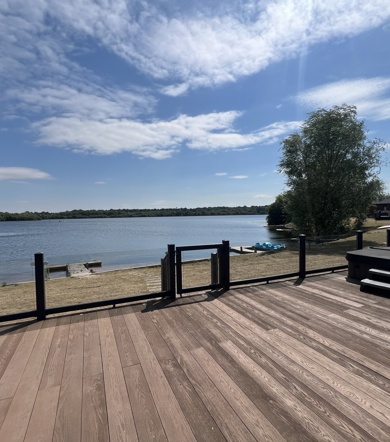 Delamere, Prestige Samphire, lake view