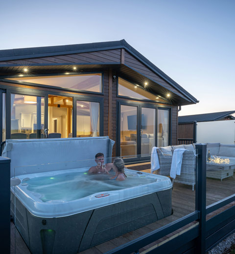 Delamere couple in Hot Tub In The Evening