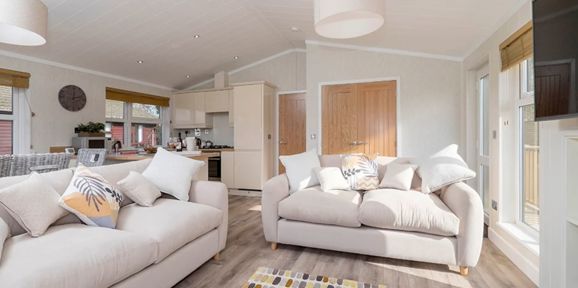 Wessex Classic, sofas in living room at Delamere