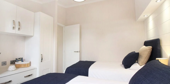 Omar Alderney, twin bedroom at Brokerswood