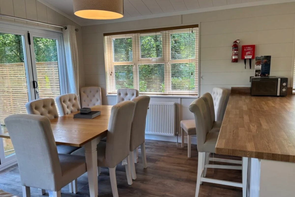 Wessex Classic, dining area at Brokerswood