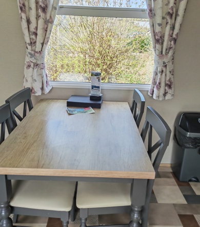 Carnaby Oakdale, dining table at Praa Sands