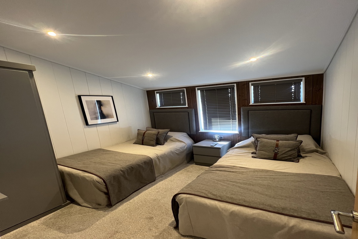 Delamere, Prestige Samphire, twin bedroom