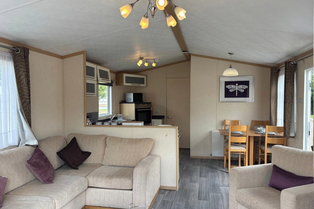 Carnaby Melrose, open plan living area at Dartmoor View