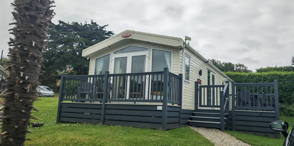Praa Sands, Carnaby Hemsley, exterior