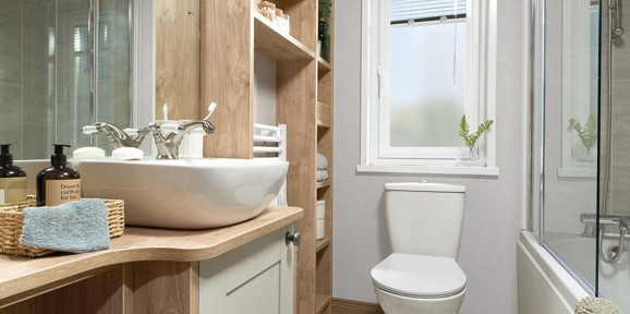 ABI Harrogate, bathroom at Finlake