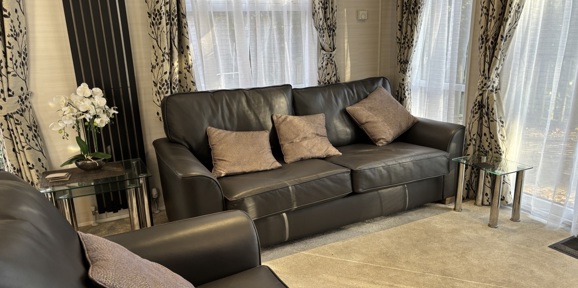 Carnaby Stamford, lounge with sofa at Brokerswood