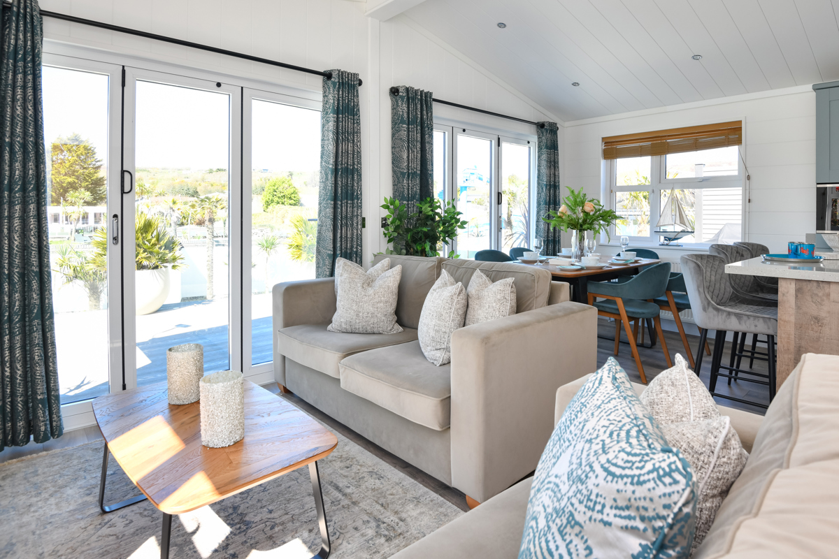 Wessex Dune, living room with sofas The Warren
