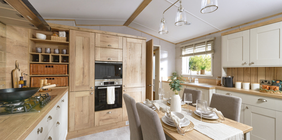 ABI Ambleside, dining area at Devon Hills