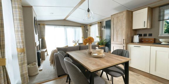 ABI Beverley, Dining Room at Finlake