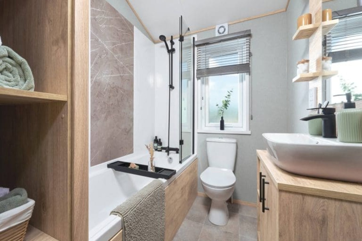 ABI Kielder Exclusive, Bathroom at Brokerswood