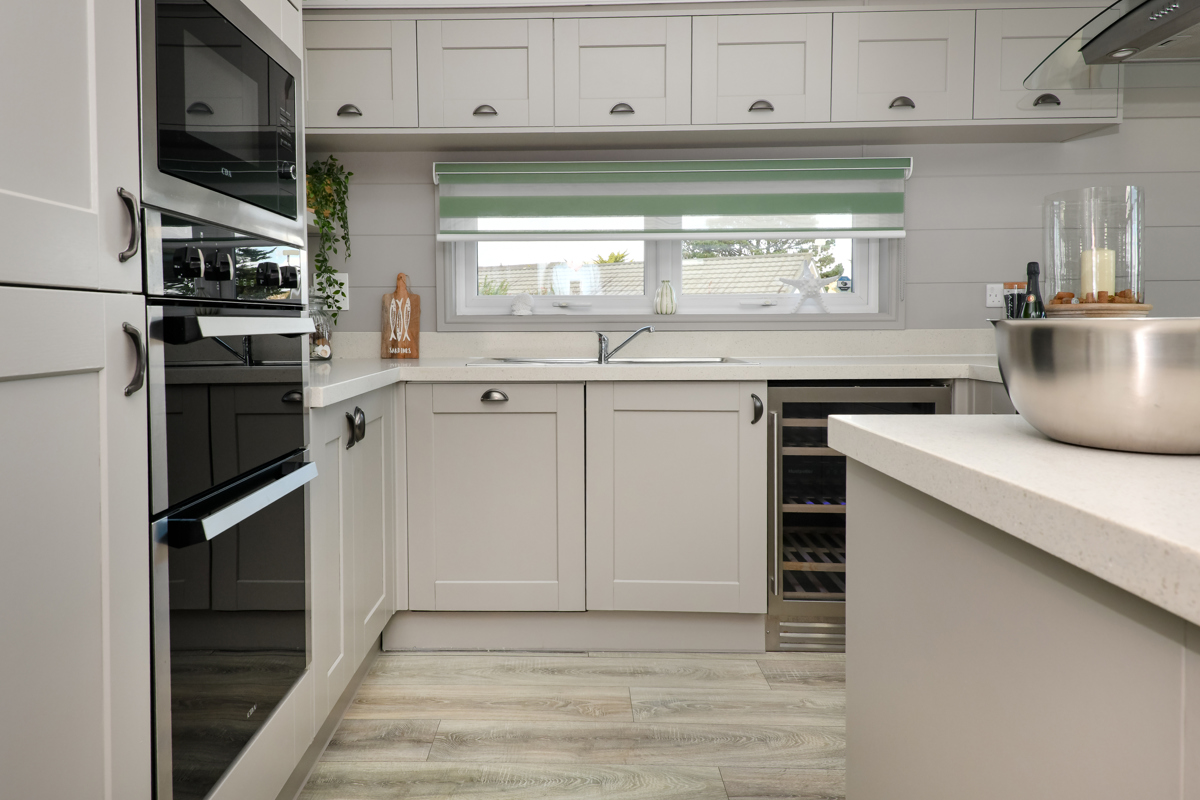 Prestige Navigator, kitchen at The Warren