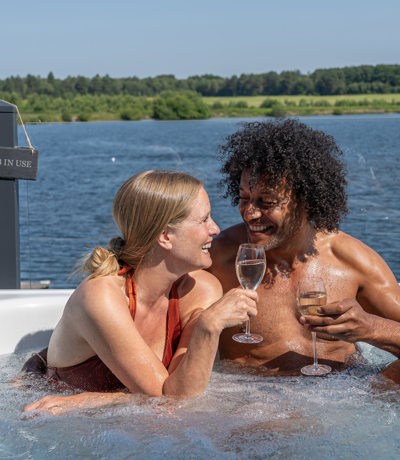 Delamere Couple In The Hot Tub
