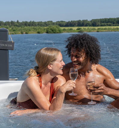Delamere Couple In The Hot Tub