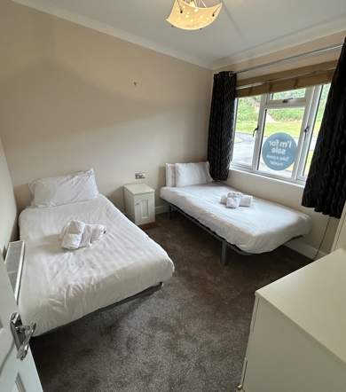 Devon Hills, Homeseeker Olympia, twin bedroom