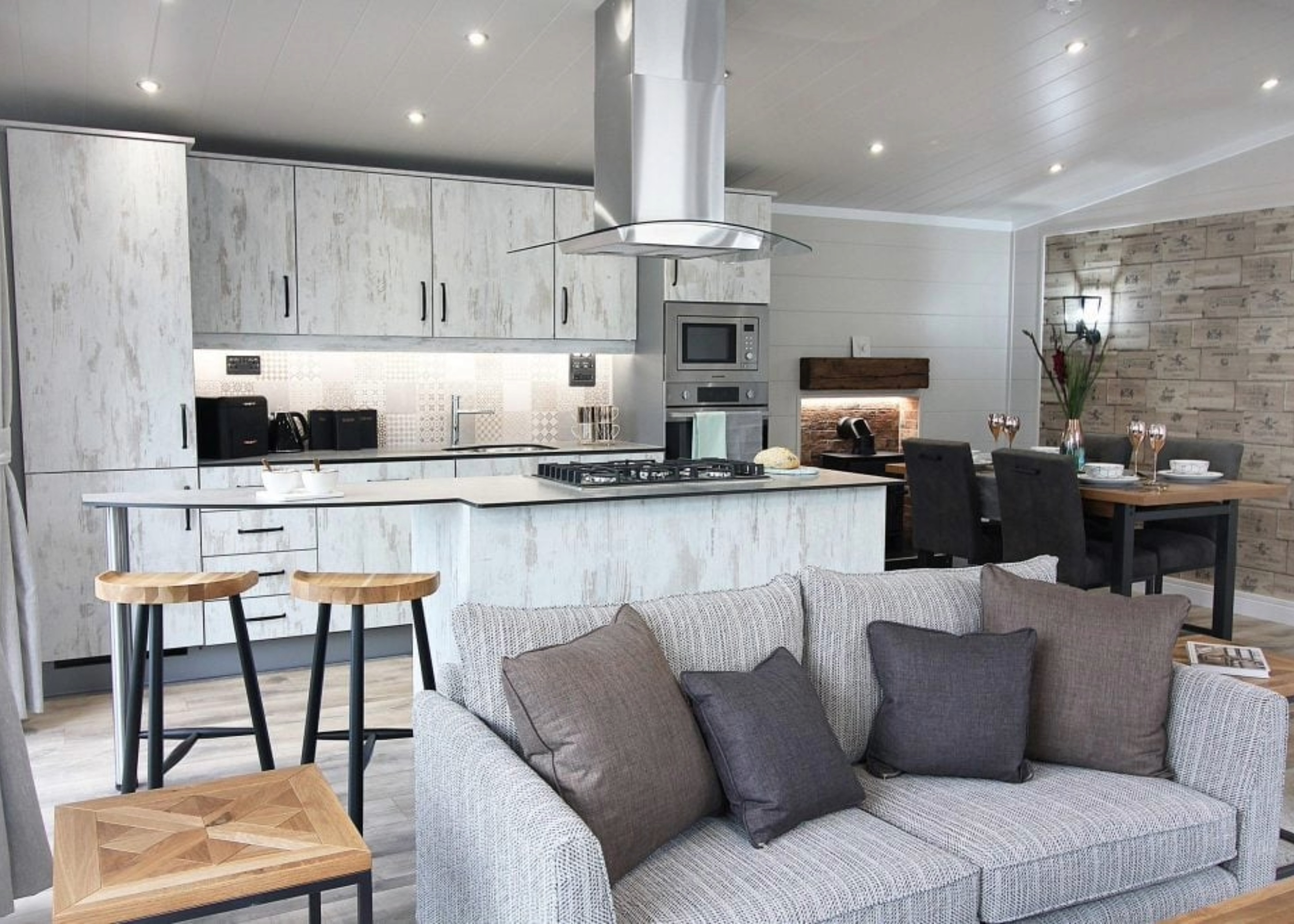 property gallery image 1