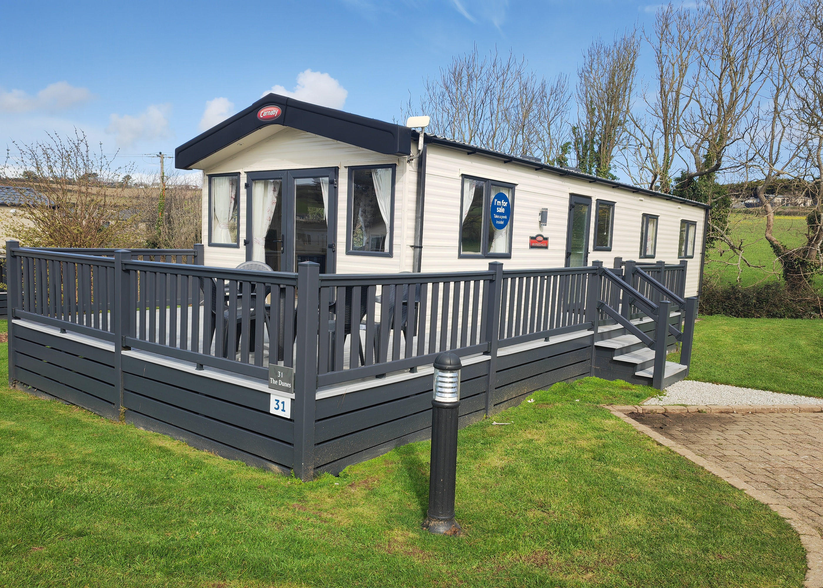 property gallery image 1