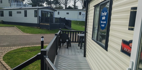 Carnaby Oakdale, decking at Praa Sands