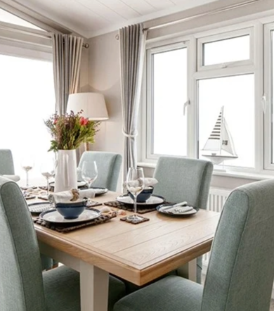 Wessex Contemporary, dining table at Finlake