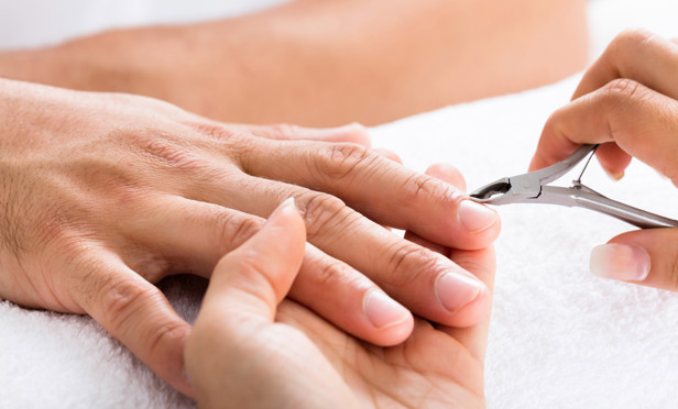 Finlake Spa Treatment Gentleman's Hand And Nail