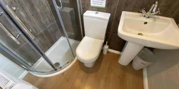 Prestige Dovecote, shower room at Brokerswood