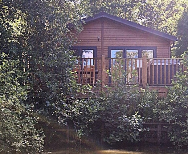 Wessex Classic, front exterior at Brokerswood