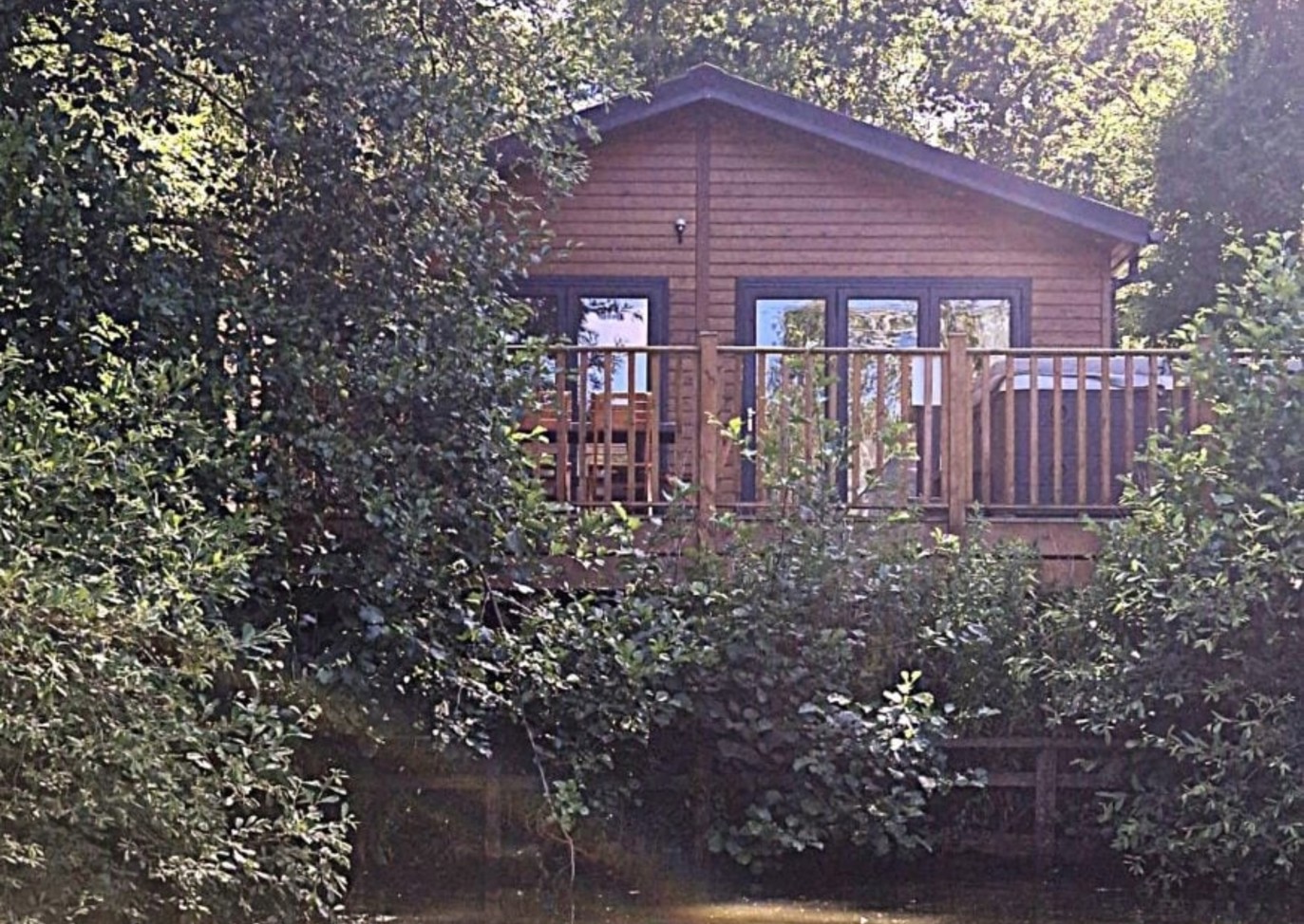 Wessex Classic, front exterior at Brokerswood