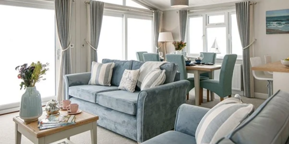 Wessex Contemporary, lounge with sofas at Finlake