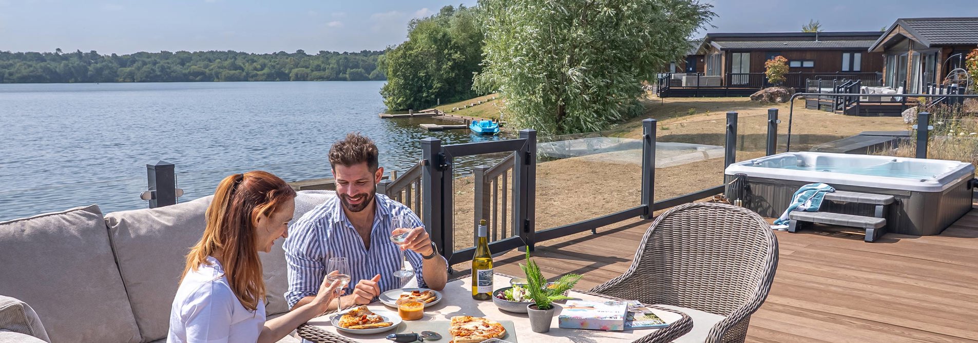Delamere Lake Sailing and Holiday Park