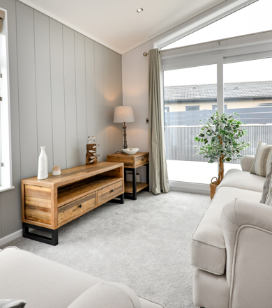 The Warren, Prestige Oyster Catcher, cabinet