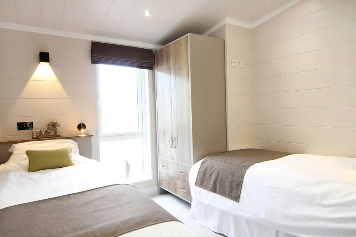 Omar Boutique, twin bedrooms at Delamere