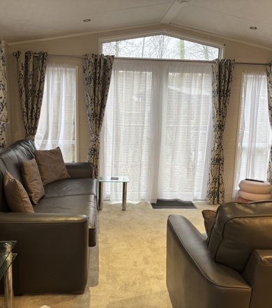 Carnaby Stamford, lounge with patio doors at Brokerswood