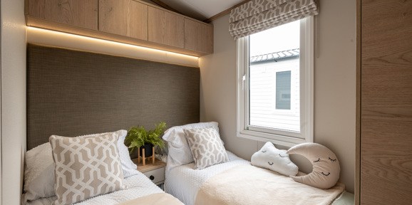 Victory Harraway, twin bedroom at Devon Hills