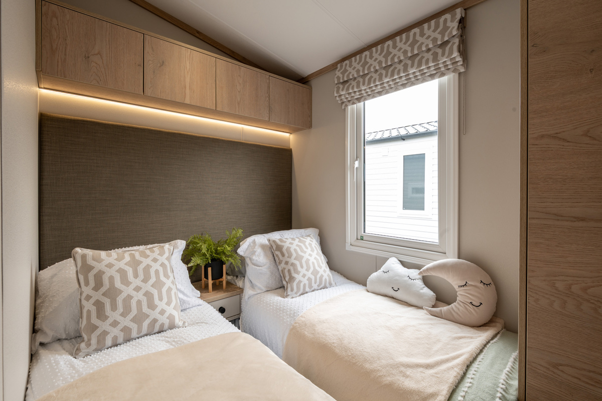 Victory Harraway, twin bedroom at Devon Hills