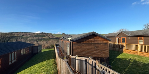 Prestige Quindi, views over fields at Devon Hills