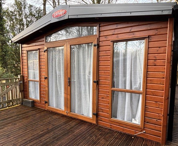 Carnaby Stamford, front decking at Brokerswood