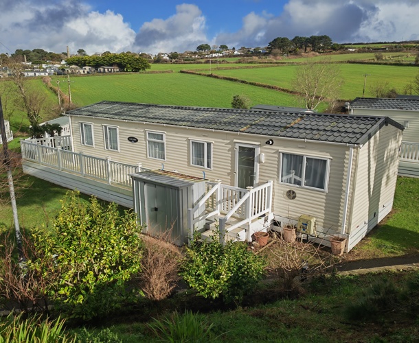 Carnaby Cascade Panoramic, field view at Praa Sands