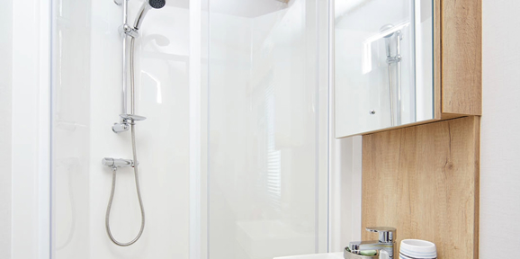 Carnaby Silverdale, shower room at Devon Hills
