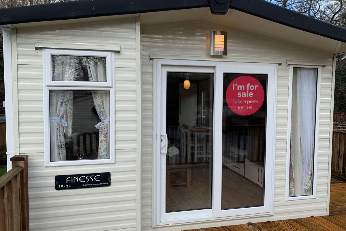 Carnaby Finesse, exterior front at Finlake