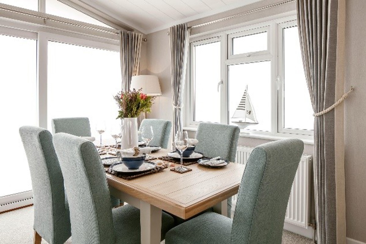 Wessex Contemporary, dining table at Brokerswood