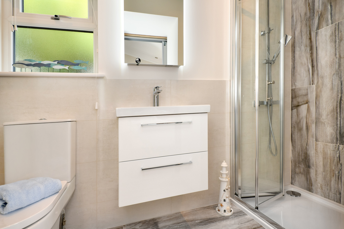 The Warren, Oakgrove Shearwater, ensuite