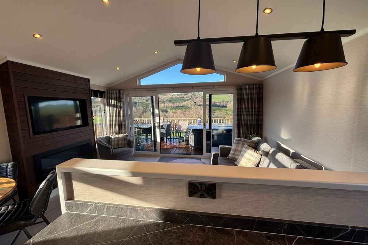 Prestige Quindi, lampshades at Devon Hills