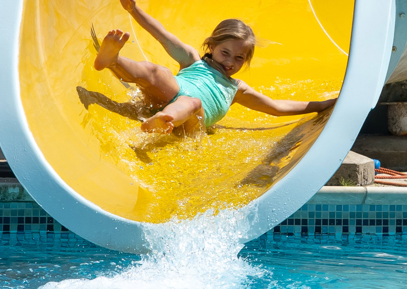 Finlake Girl On Flume